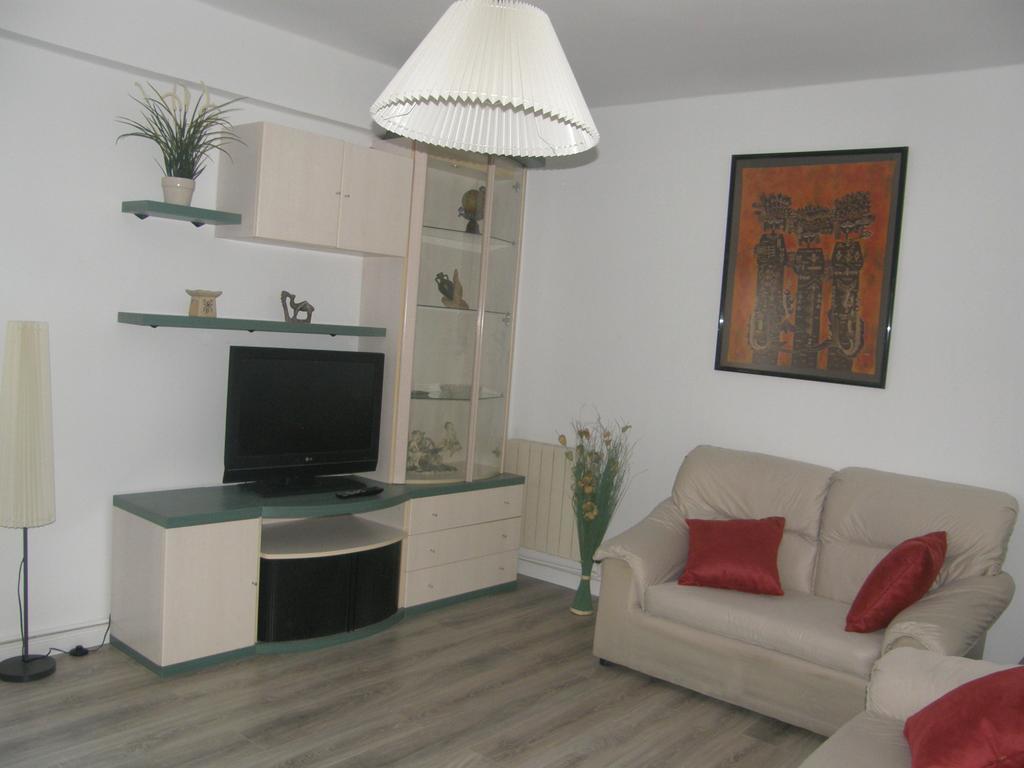 Apartamento ático Con Terraza En La Jota Zaragoza
